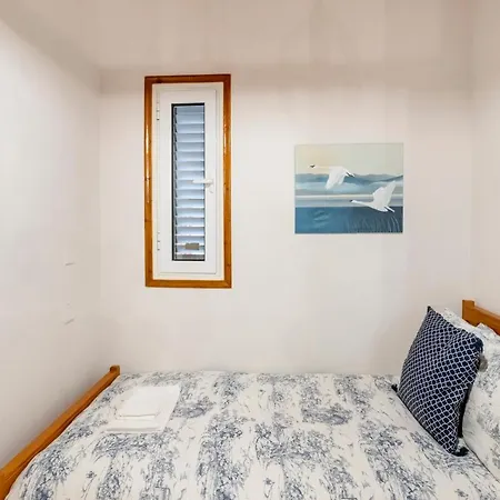 House Eufrosyne Apartment Moutoullas